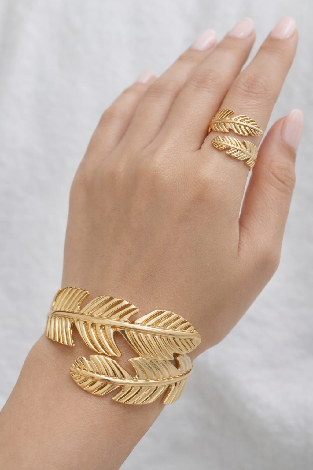 Gold Finish Leaf Design Bracelet &amp; Ring Set - Image 1